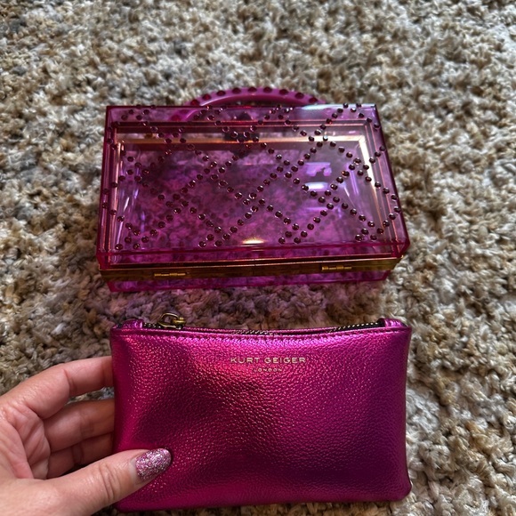 Pink Designer Women's Bag - Picture 4 of 6